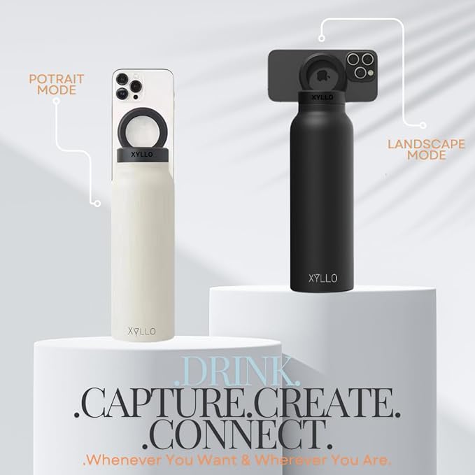 BOTELLA DE AGUA AISLADA CON SOPORTE PARA TELÉFONO